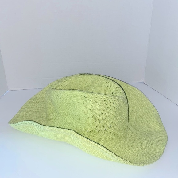Universal Thread Lime Green Wired Brim Women's Hat - Picture 3 of 5